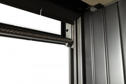 Каминная топка Дельта 1000 BV три стекла принтинг черный шамот, вертикальная ламель (Экокамин)